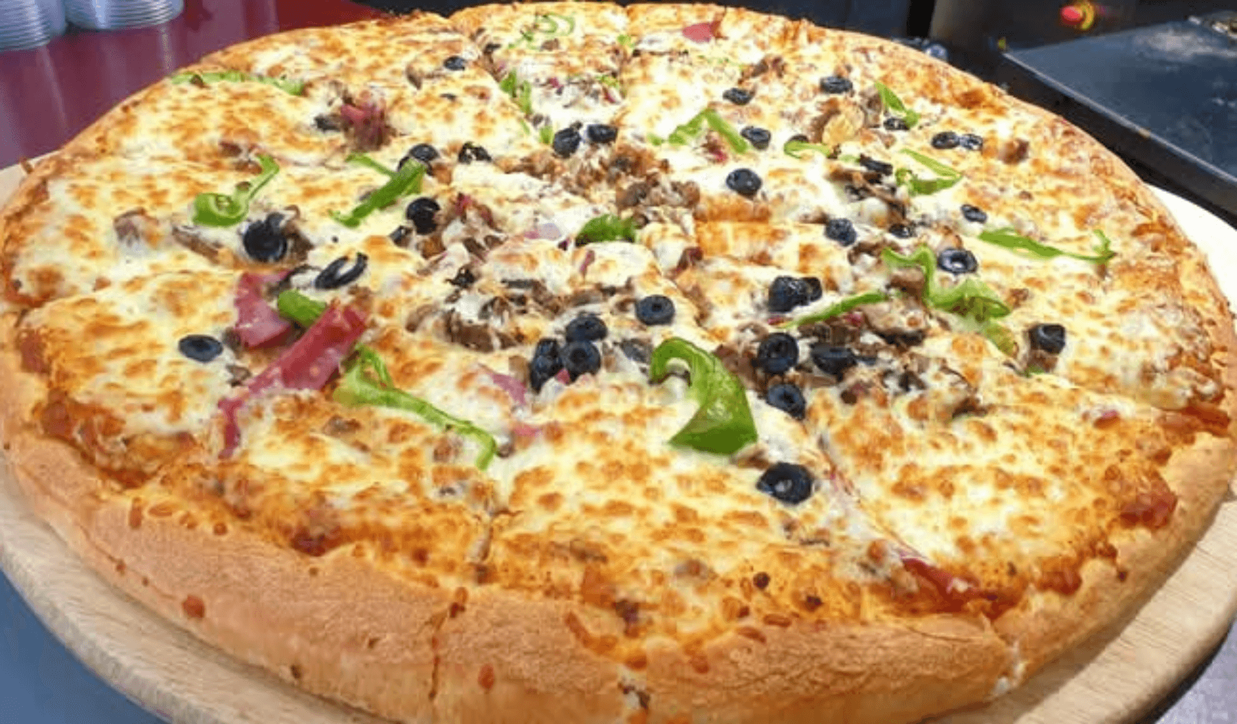 Pizzas Medium Four Season