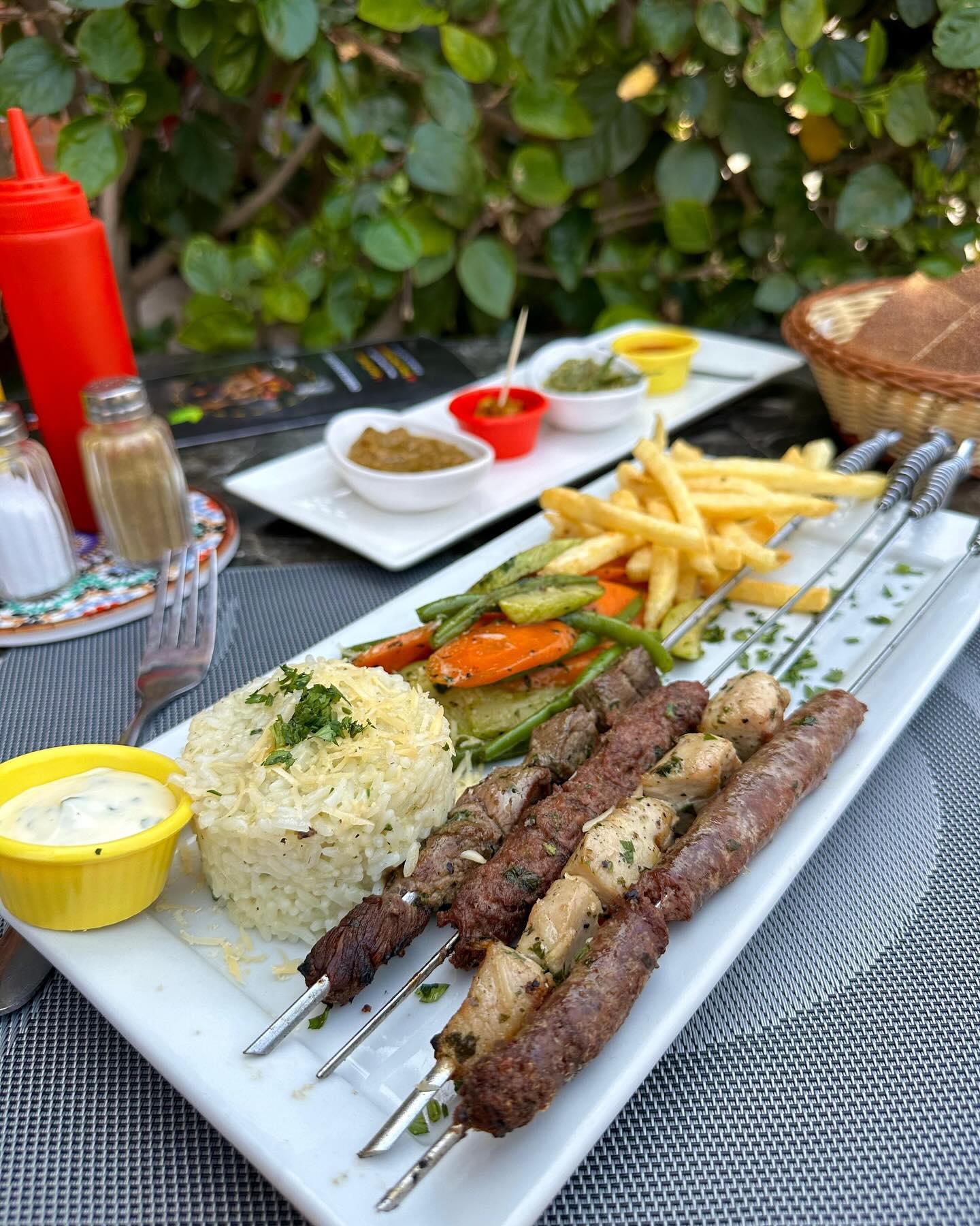 Brochettes de saucisse