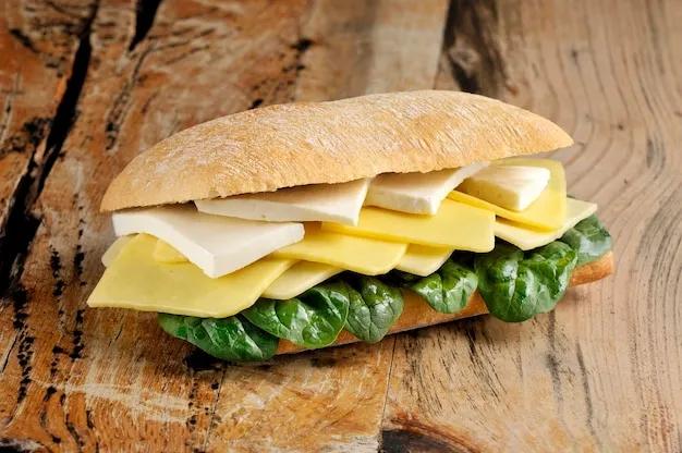 Sandwich 4 Fromages