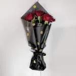 3 roses rouge