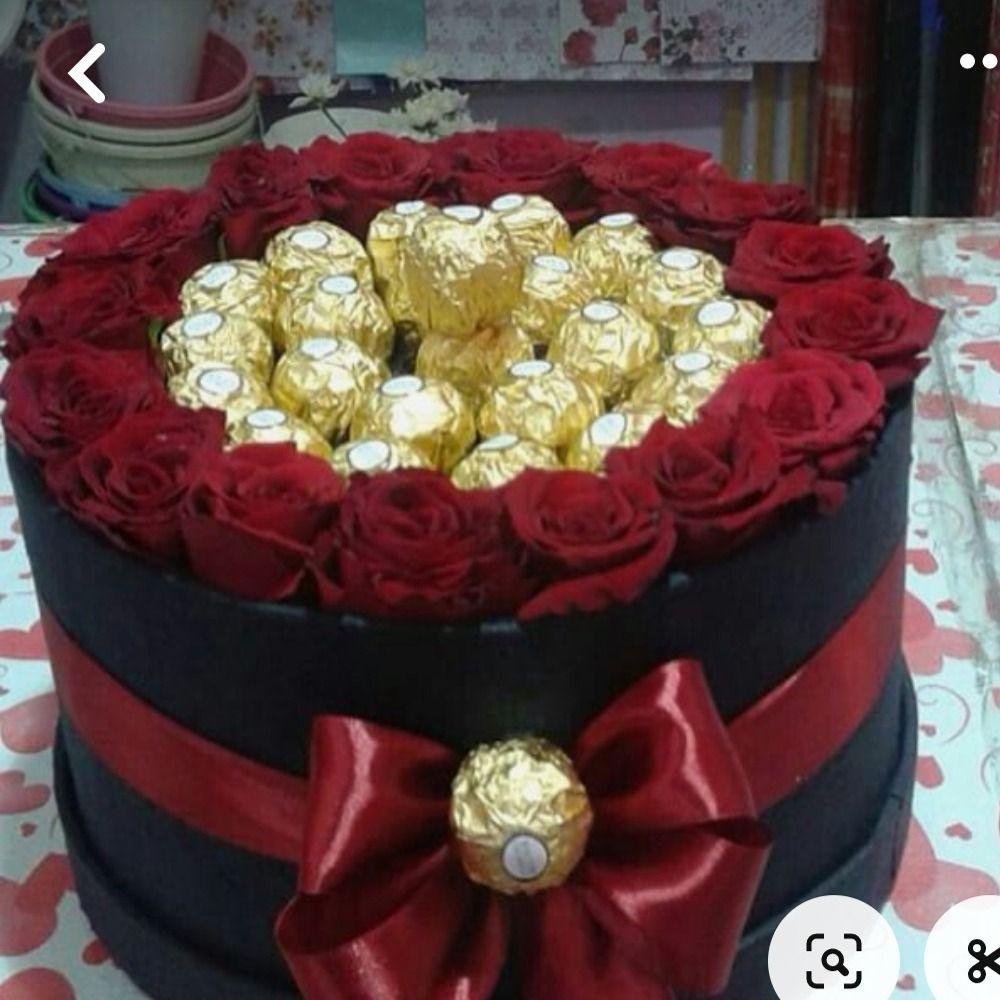 Coffret rose et chocolat Ferrero Rocher G