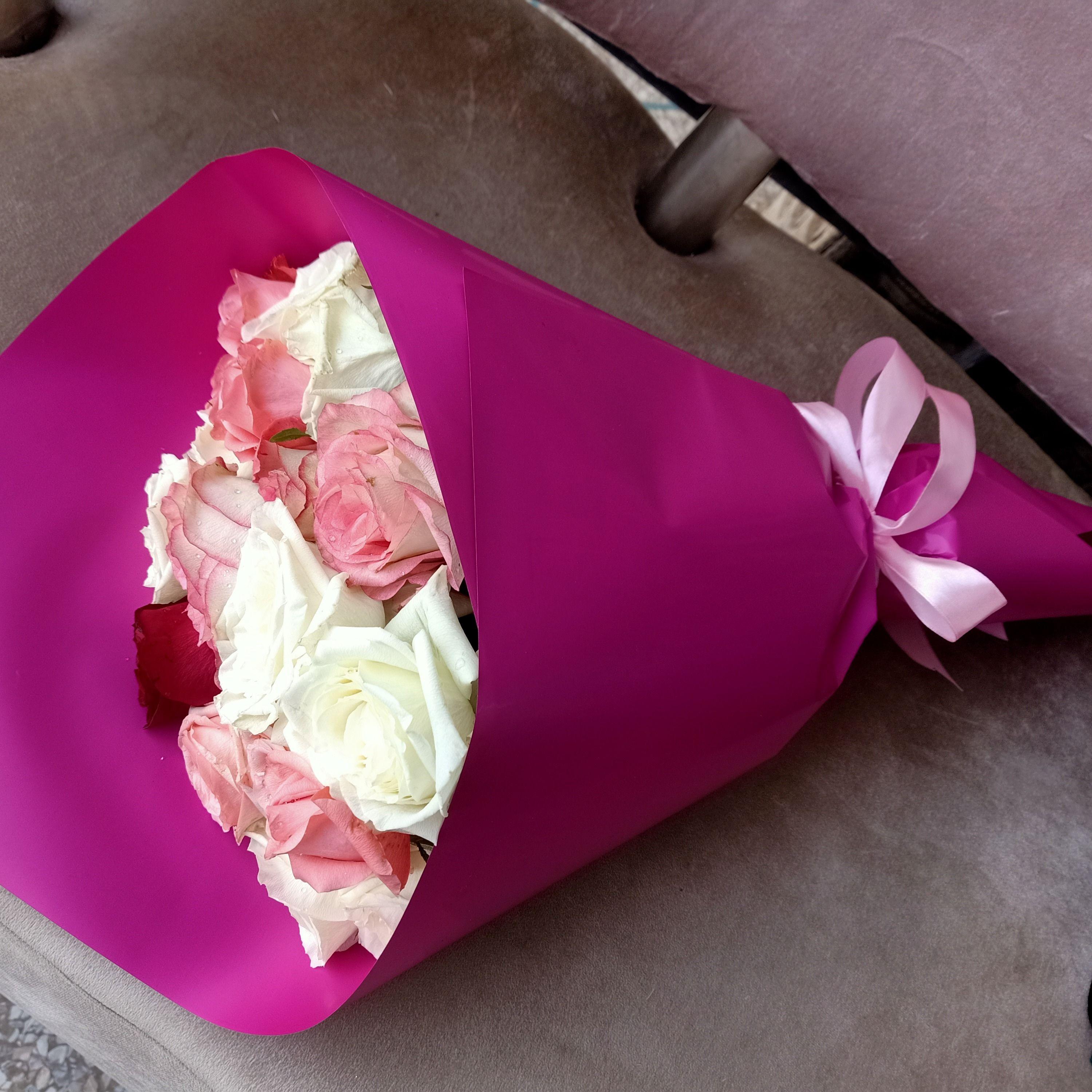 Des roses colorées pour des occasions heureuses