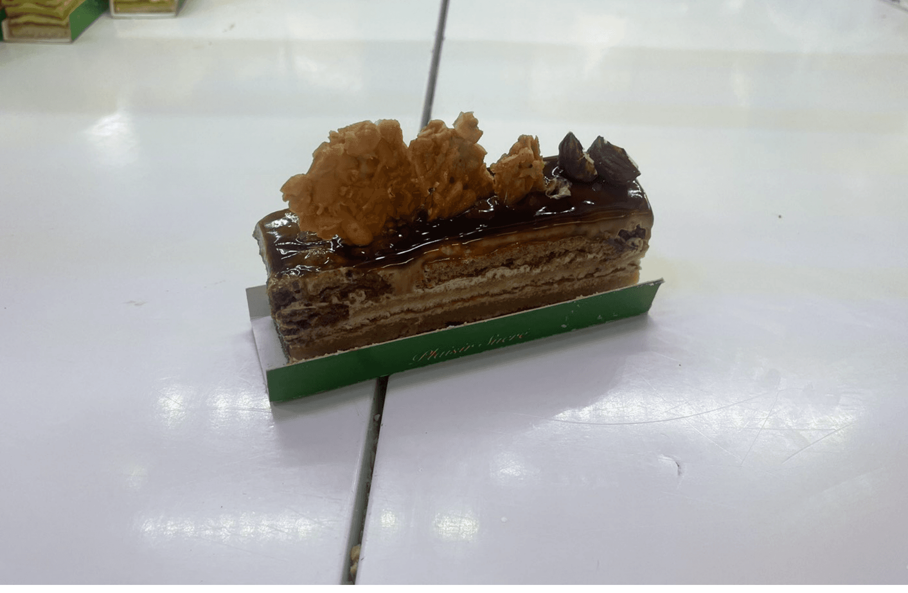 Pavé au Chocolat Et Nougatine