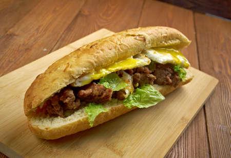 Sandwich Spécial Poulet haché