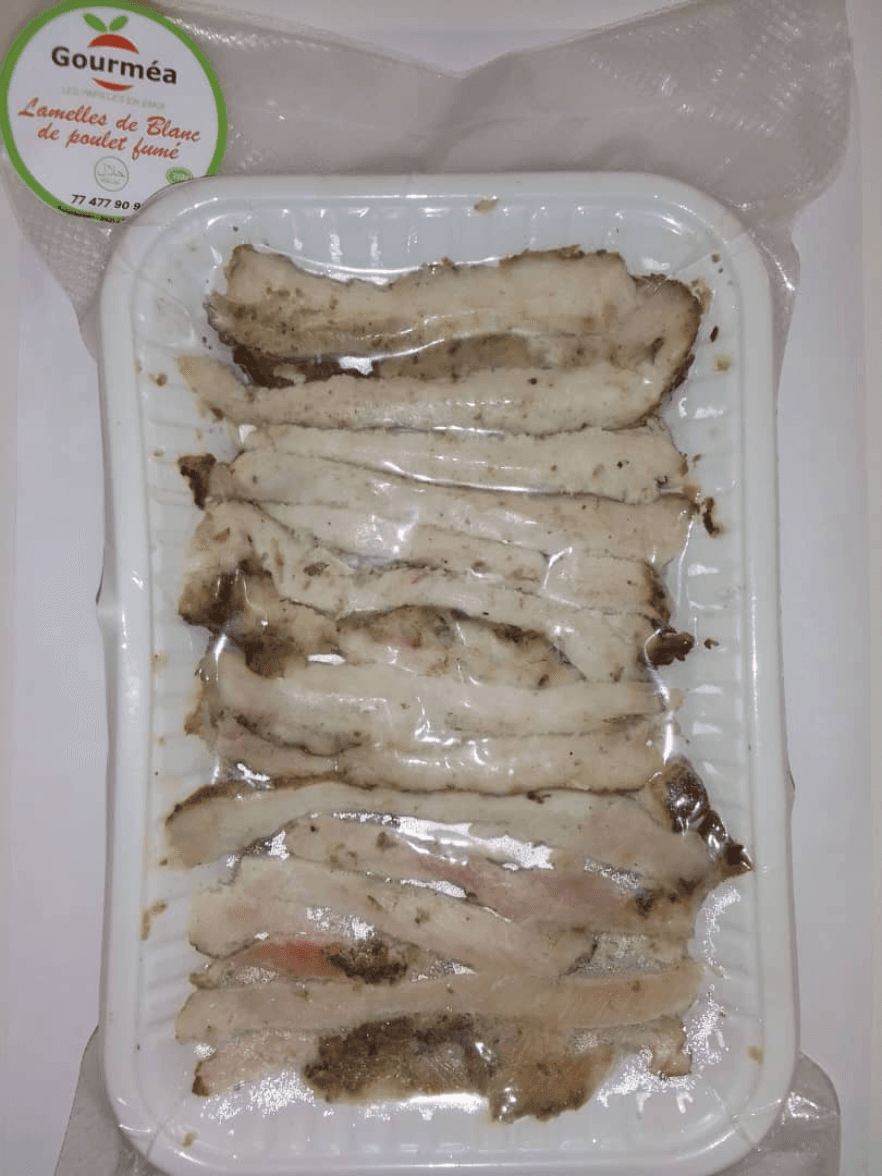 Lamelles de blanc de poulet fumé