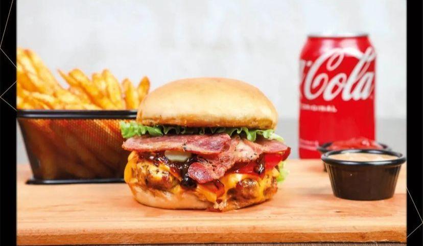 Smoked Cheese Burger