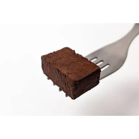 Pavé Cake
