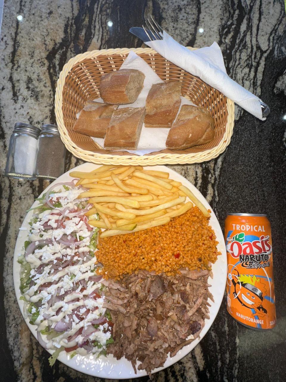 Assiette & Viande & Frite & Boisson Importé