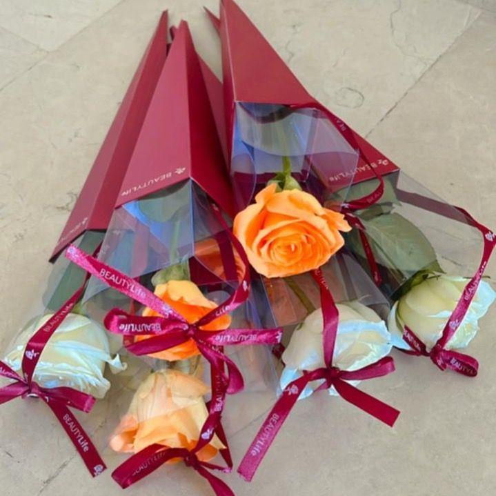 Lot des fleurs individuelles