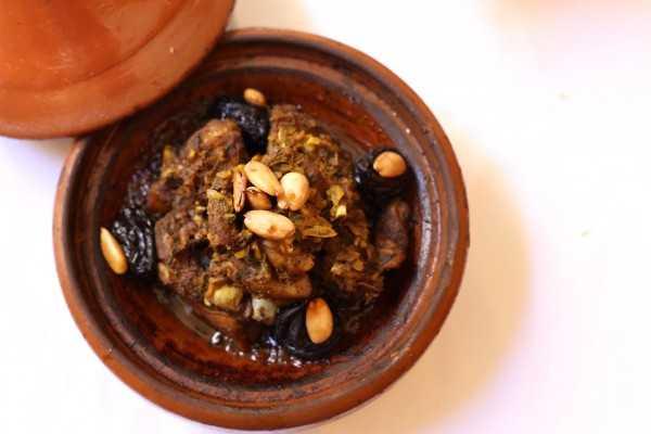 Tajine Aux Prunaux