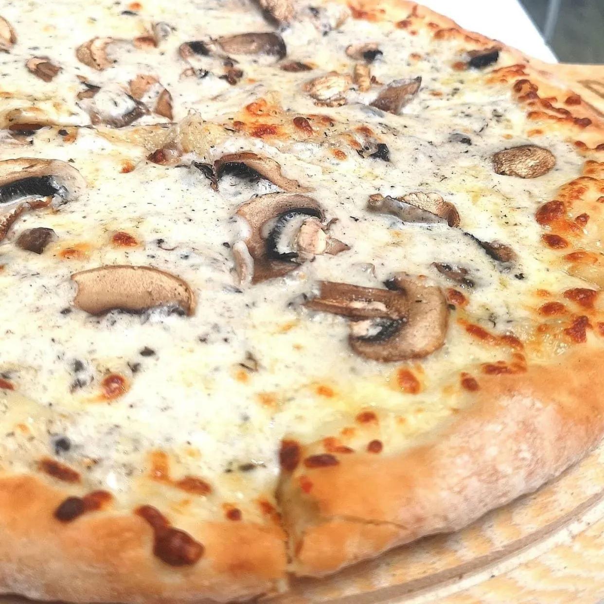 Pizza Spéciale
