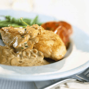 Blanc de Poulet à La Crème de Champignon Gratinée
