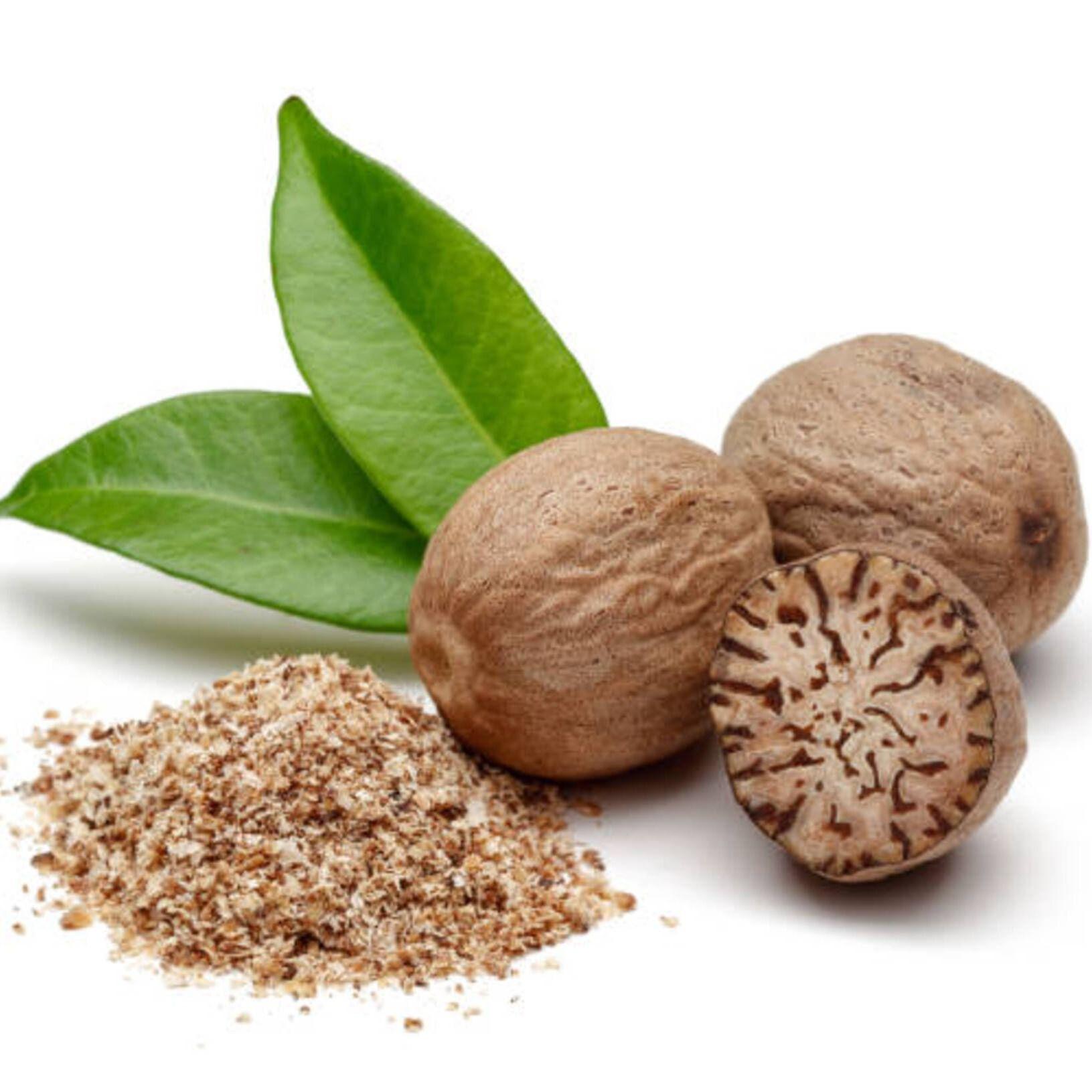 Noix De Muscade  Entières Avec Râpe 25gr