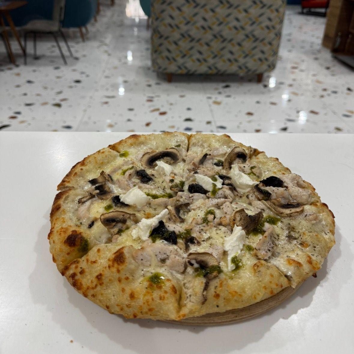 Pizza Poulet Champignon