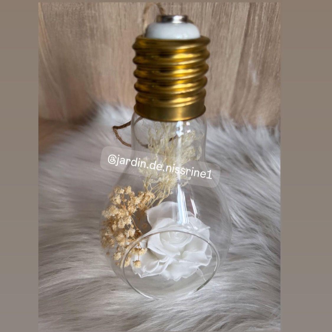 Rose éternelle Avec fleurs séchée K