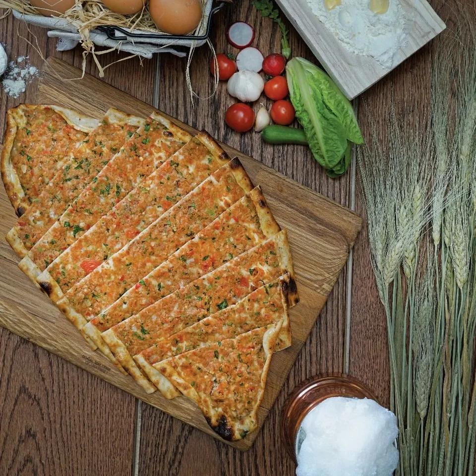 Pita à la viande hachee
