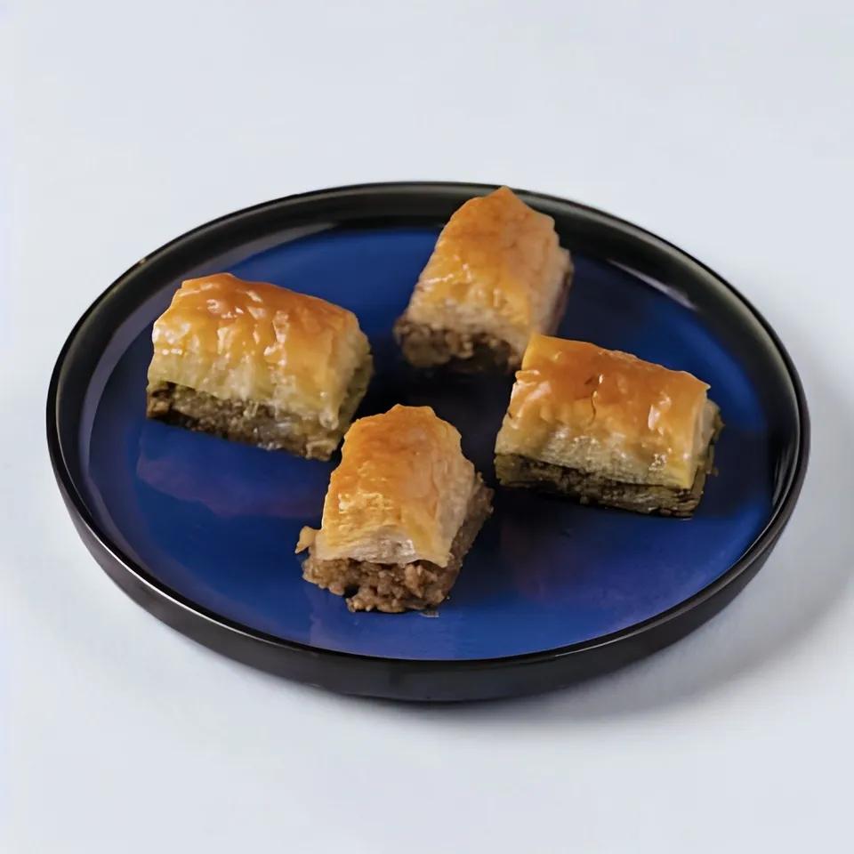 Baklava Classique au Noix