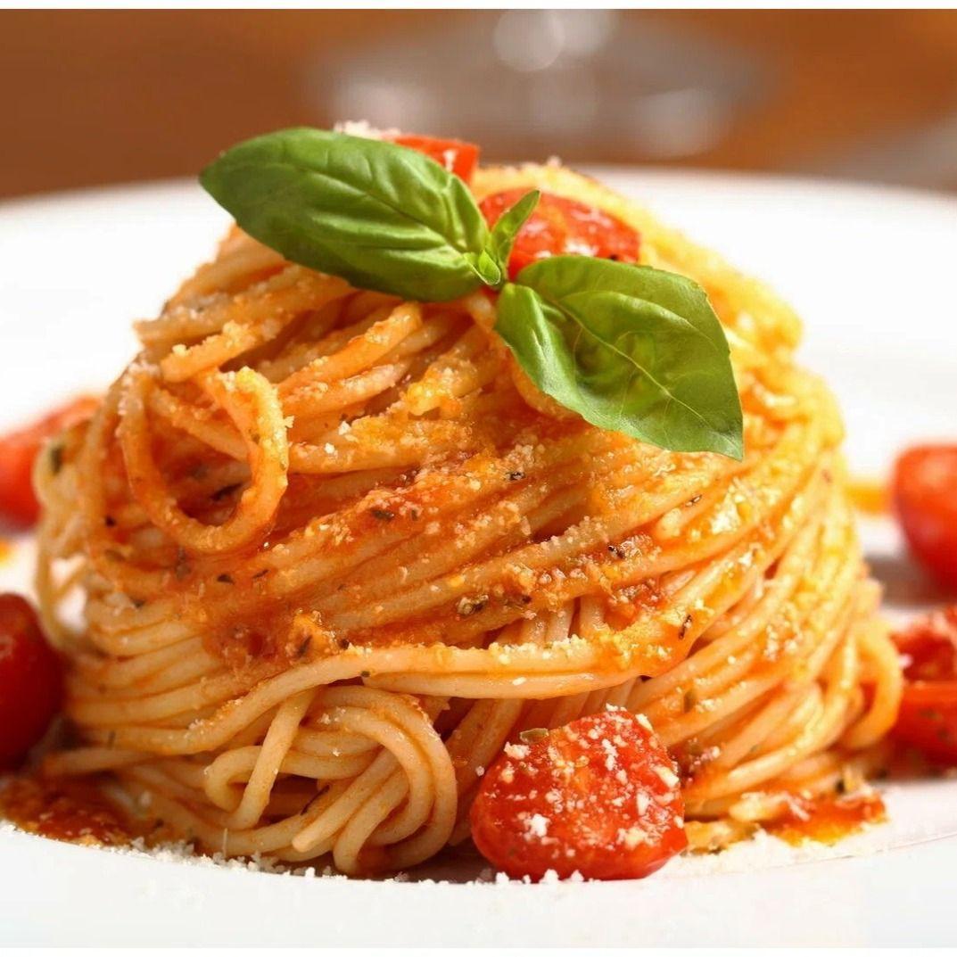 Spaghetti sauce tomate et parmesan basilic