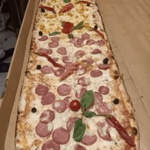 Pizza Mètre Escalope Pepperoni