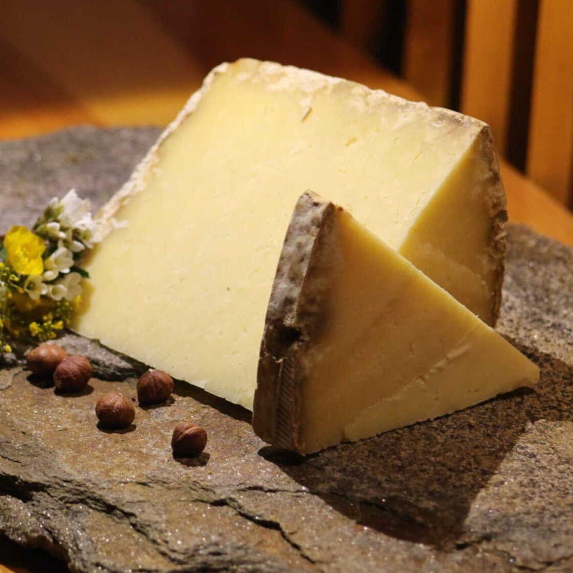 Cantal Entre Deux 200 Gr