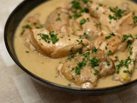 Emincé de Poulet à La Crème
