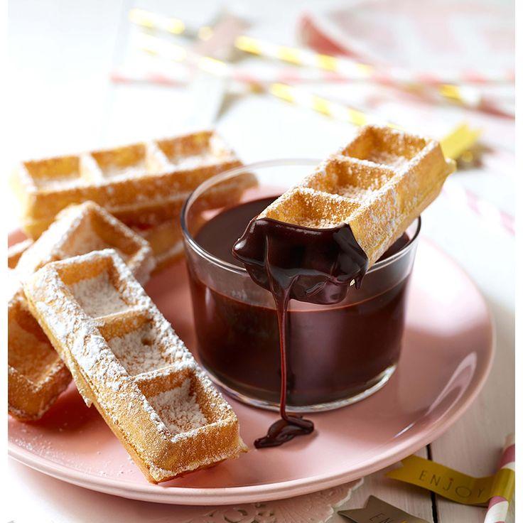 Fondue Au Chocolat Avec Gaufres