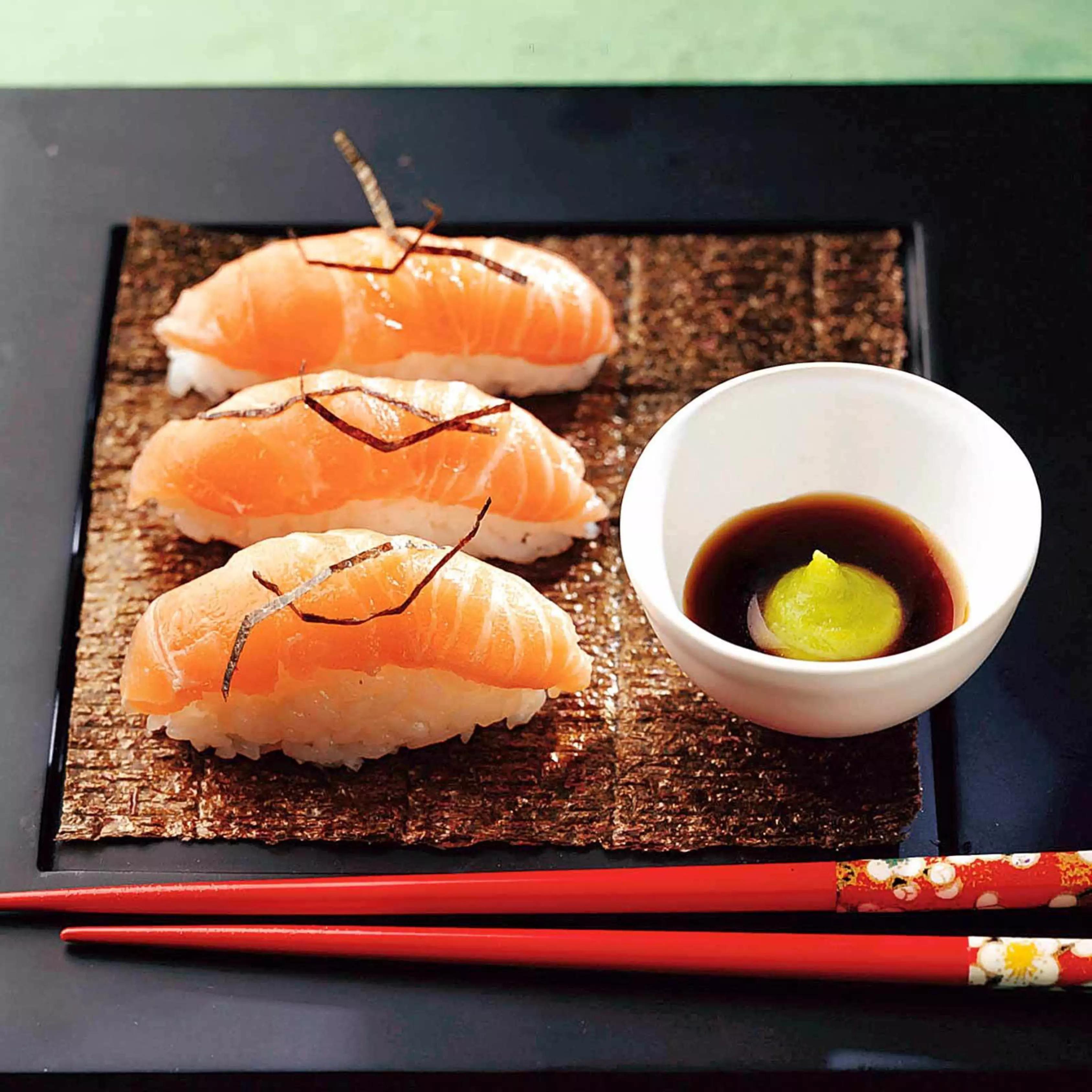 Nigiri Saumon (2 pcs)
