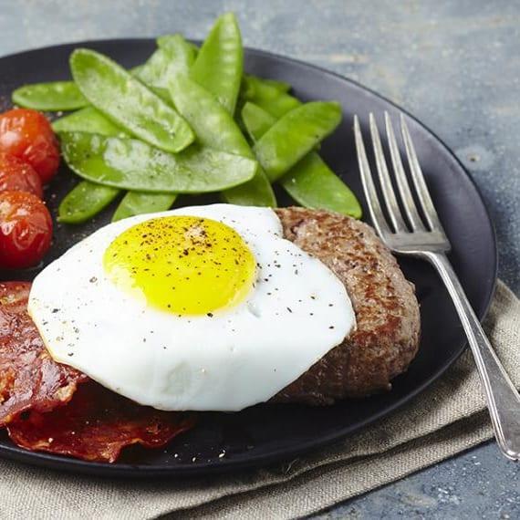 Steak Haché à Cheval