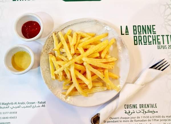 Plat frites fraîches.