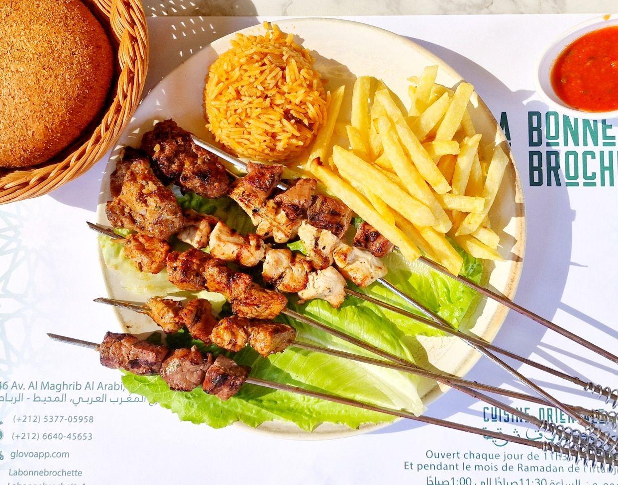 Plat brochettes mixte