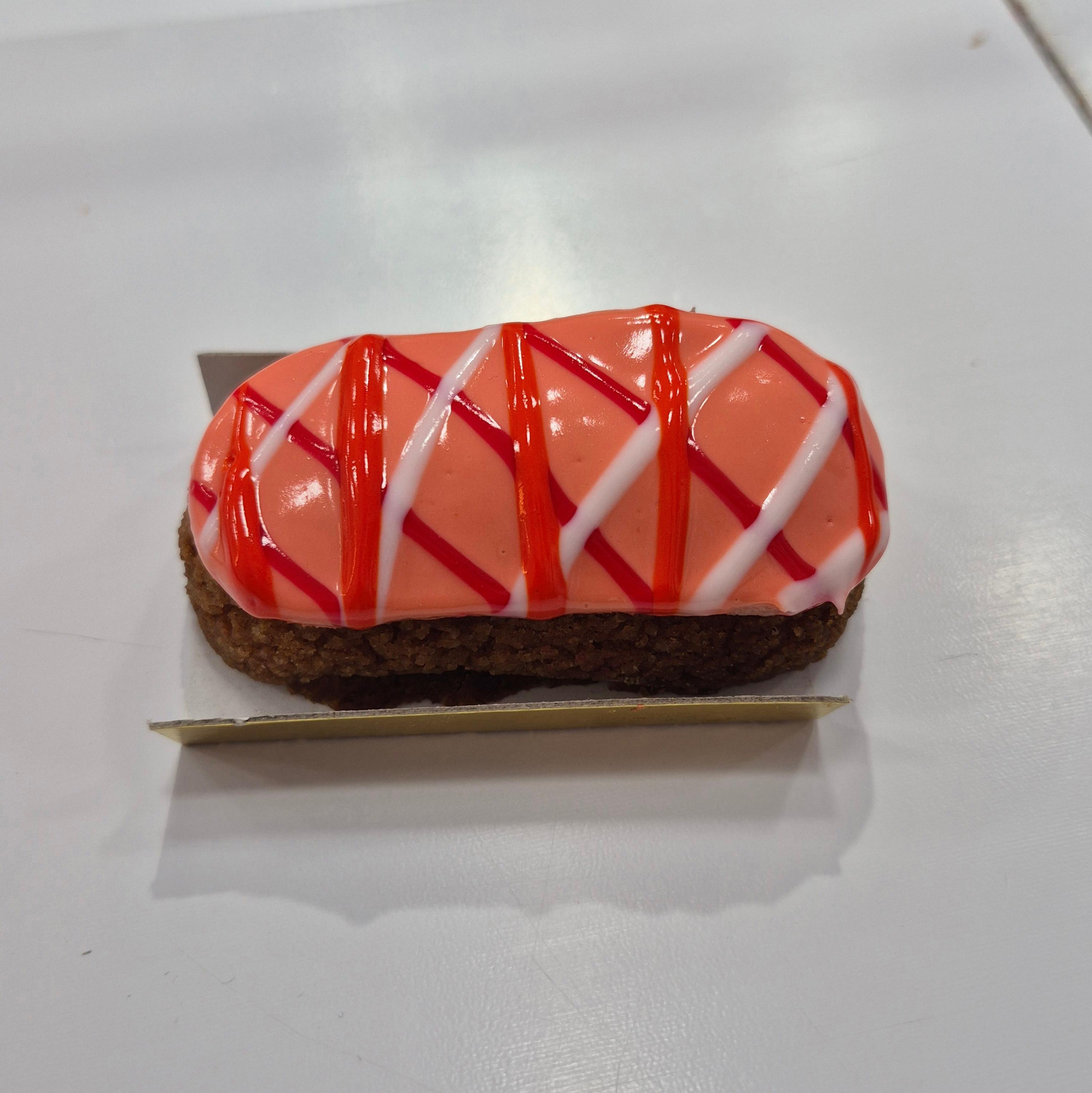 Mini Wild Fruit Eclair