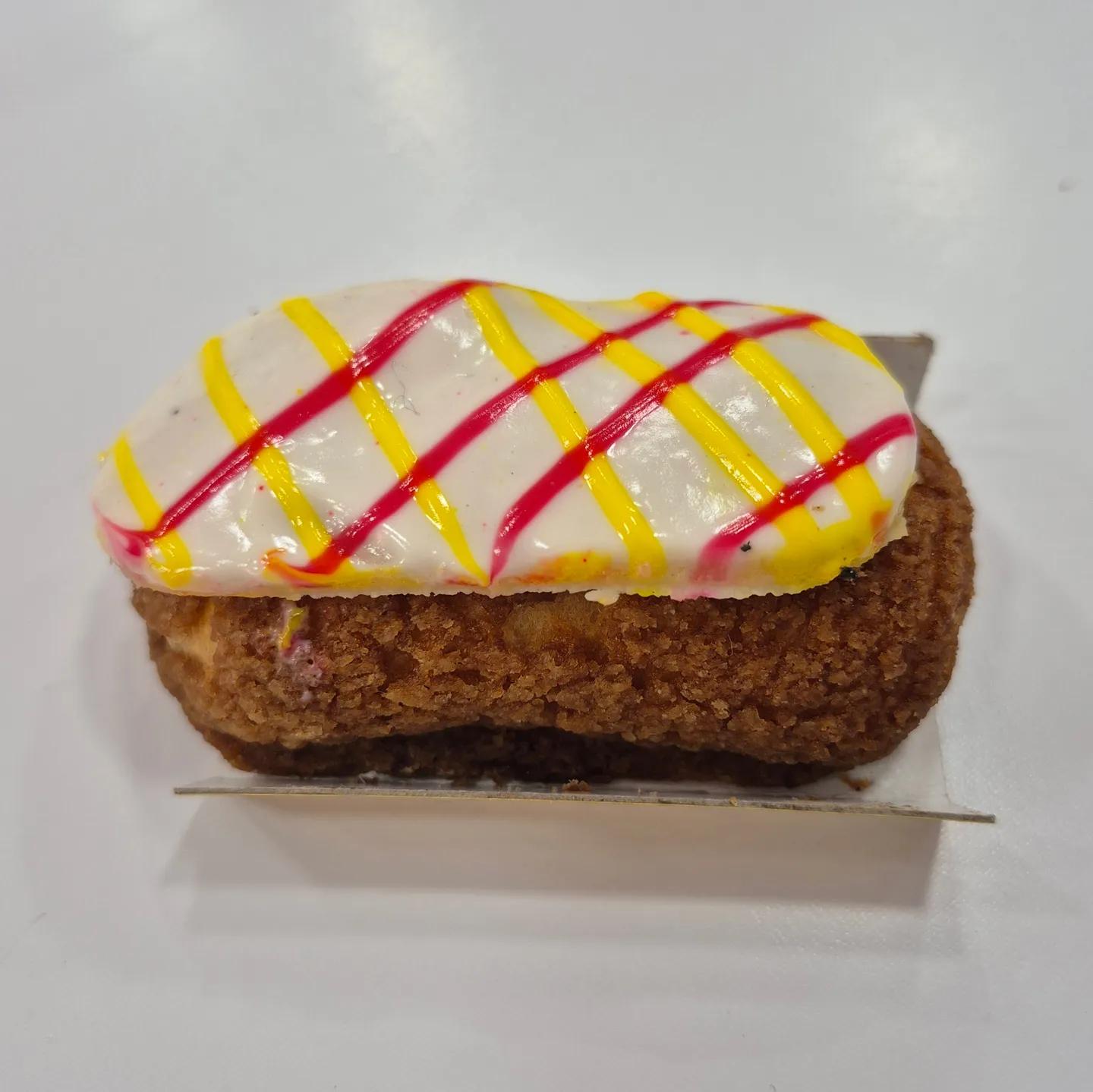 Mini Tropical Eclair