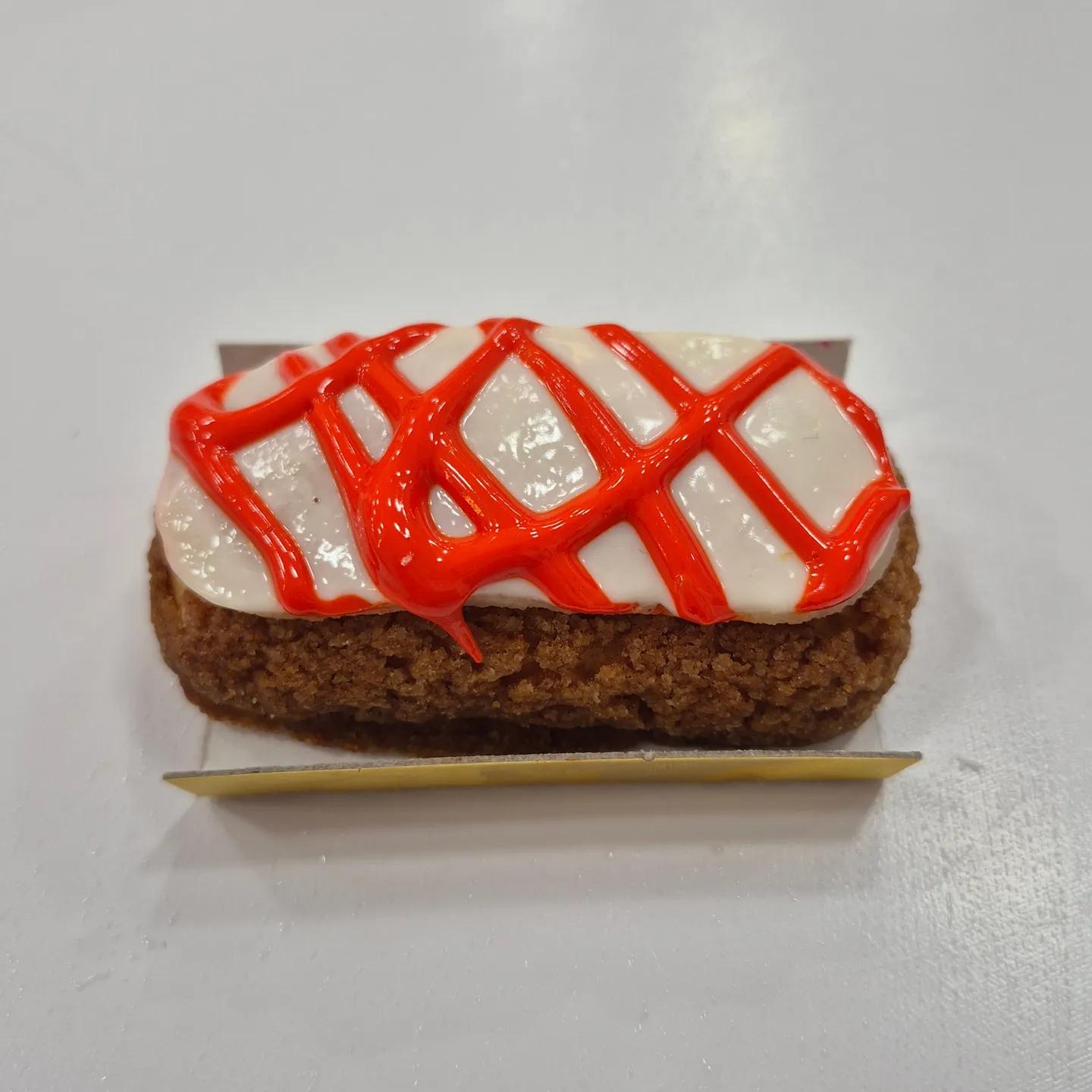 Mini Mango Eclair