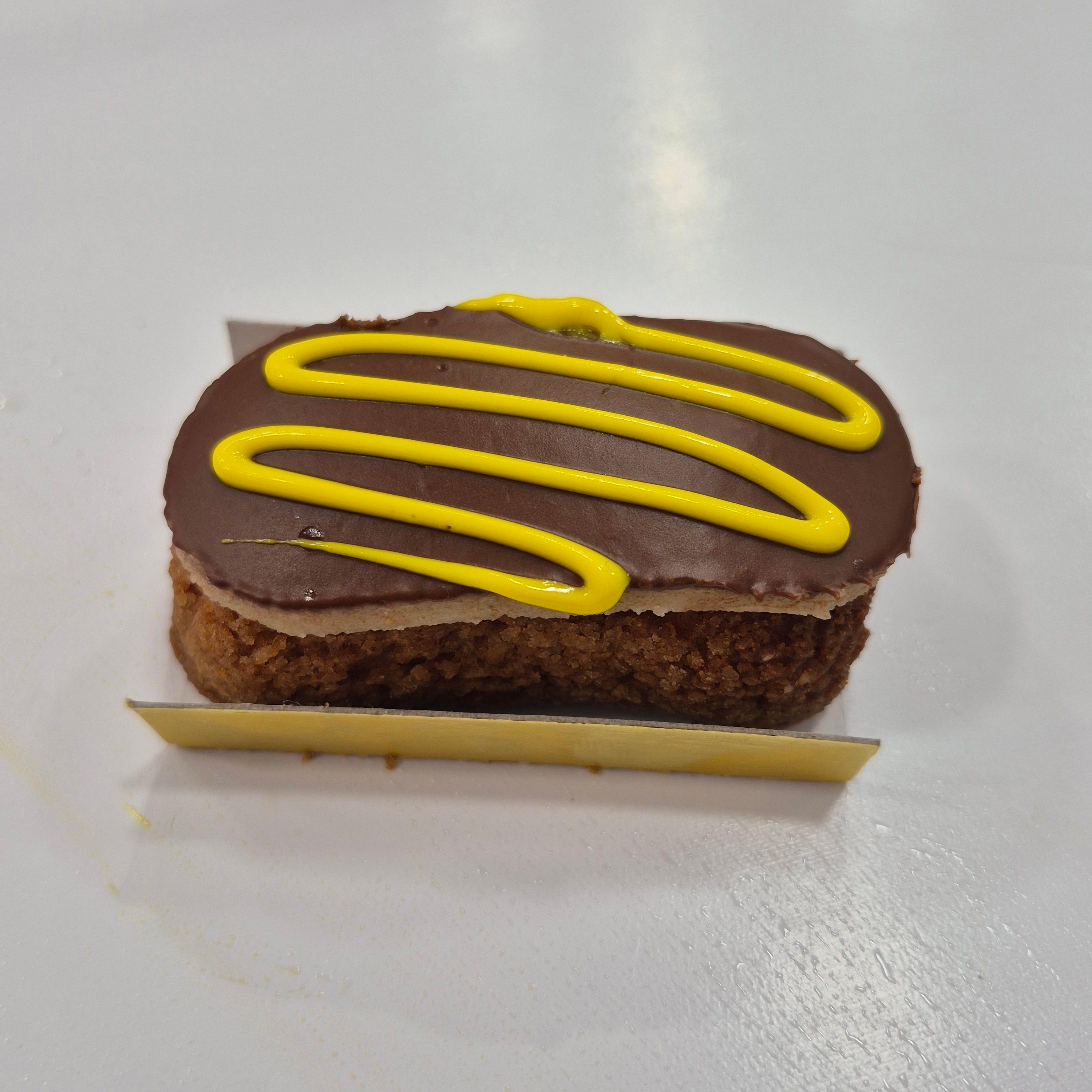 Mini Nutella Banana Eclair