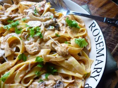 Spaghetti Sauce Champignons