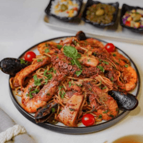 Spaghetti Fruit De Mer Royale