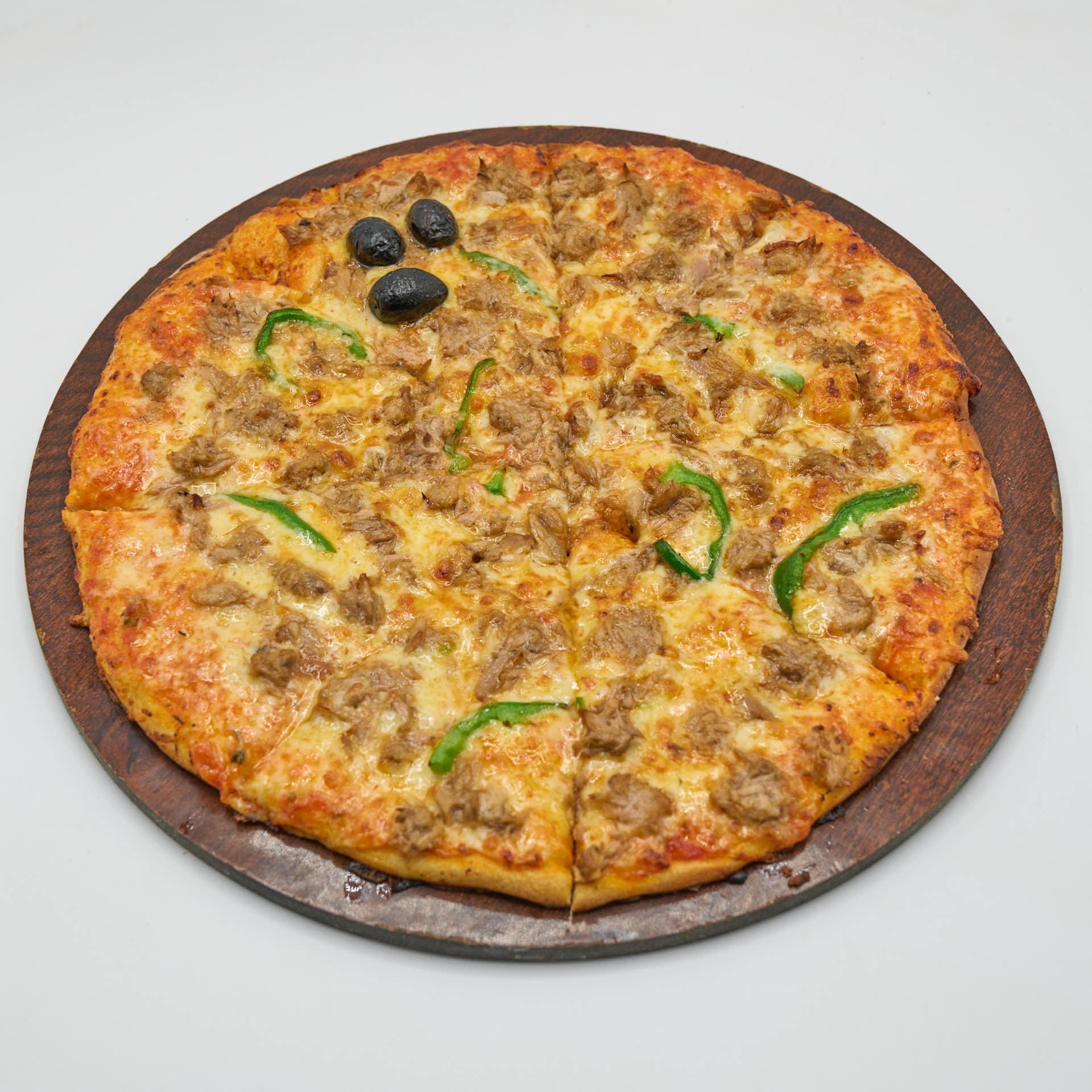 Pizza Tuna Fish