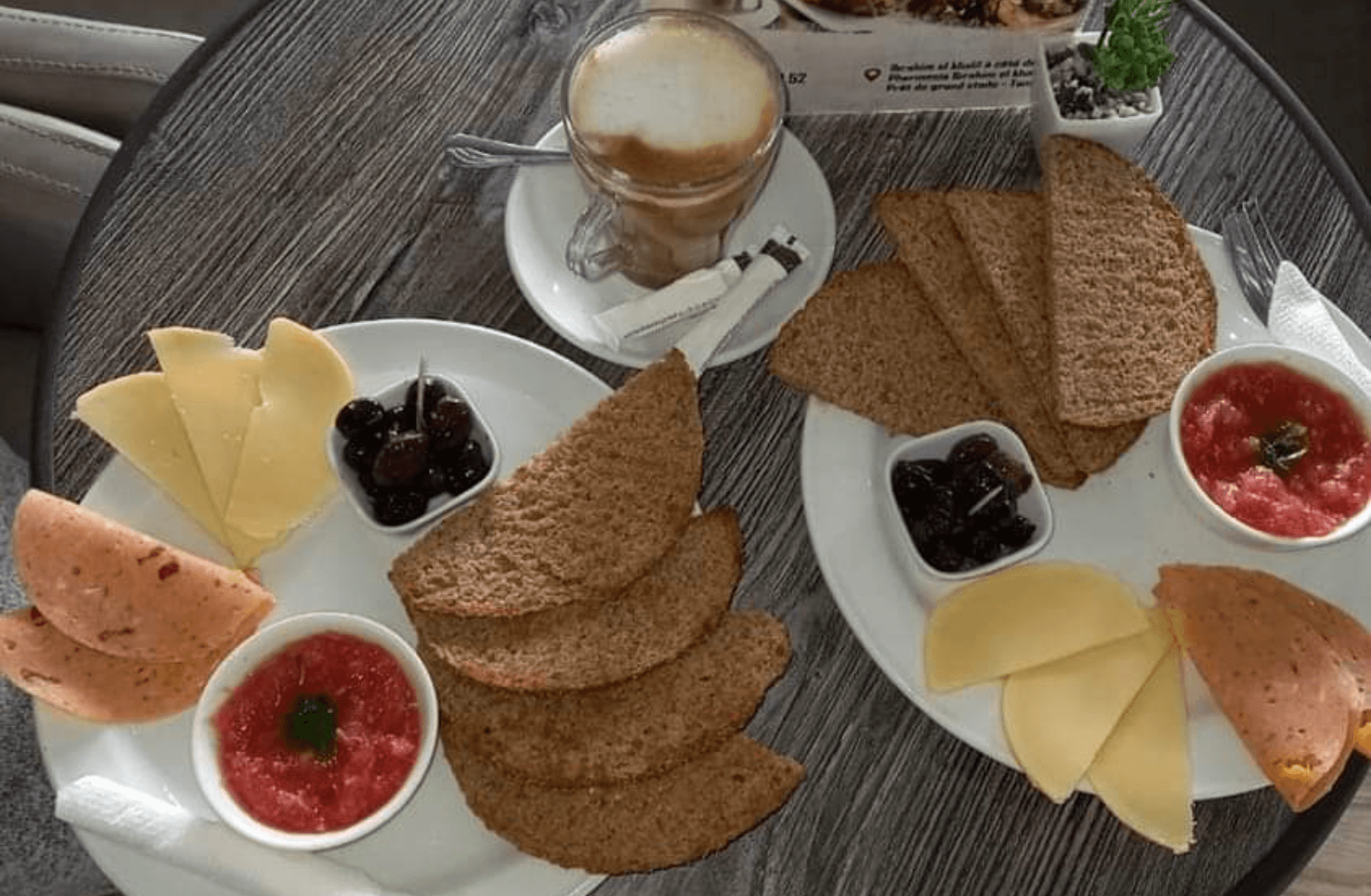 Petit Déjeuner Hollandais