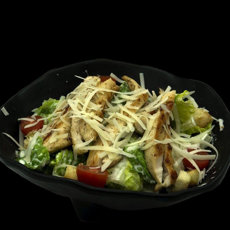 LA TRADITIONNELLE SALADE CESAR