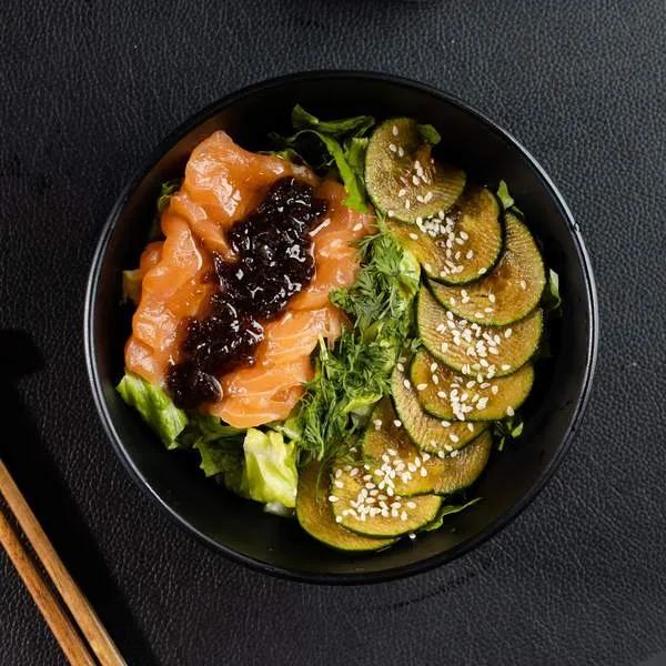 Salade Sake Tataki