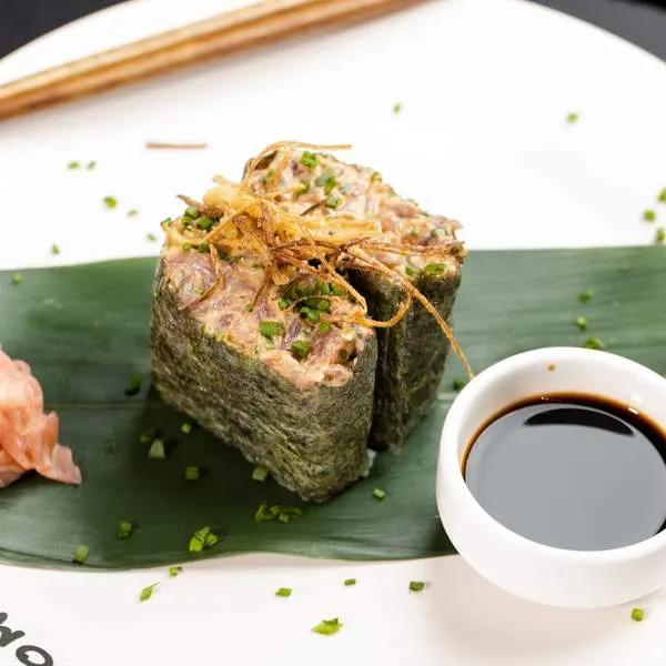 Gunkan toro