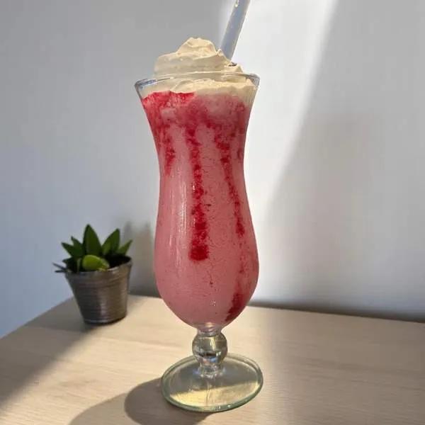 Tutti Frutti Frappé