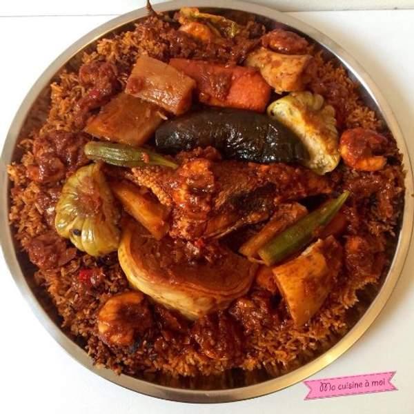 Thiep Rouge Au Poisson Thon