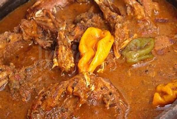 Sauce Djoumblé Au Riz Parfumé Avec Poulet