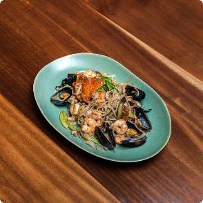 Fruits De Mer Sautés à La Sauce De Soja
