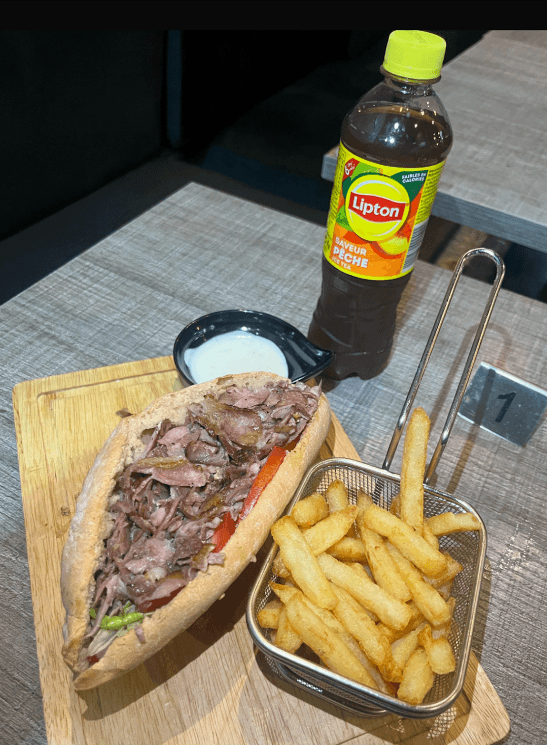 Le Petit Joueur Poulet