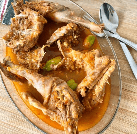 Soupe De Poulet À La Villageoise Au Riz