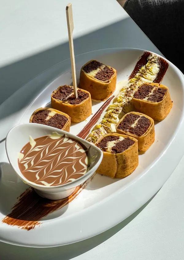 Crêpe Sushi Lotus