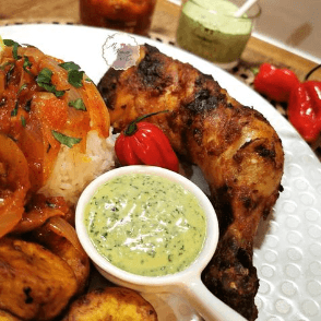 Poulet entier grillé