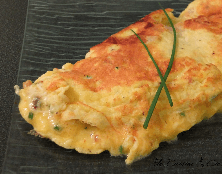 Omelette au Poulet + Fromage à l'Assiette